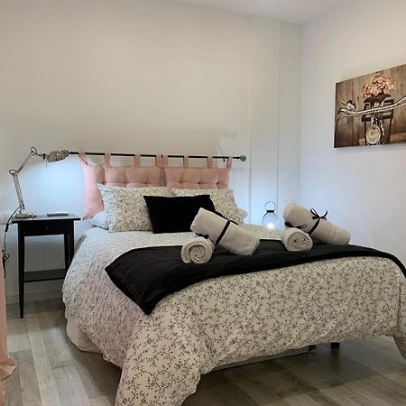 Apartamentos Cordoba Centro ภายนอก รูปภาพ
