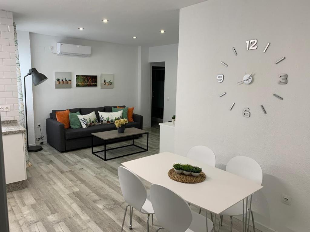 Apartamentos Cordoba Centro ภายนอก รูปภาพ